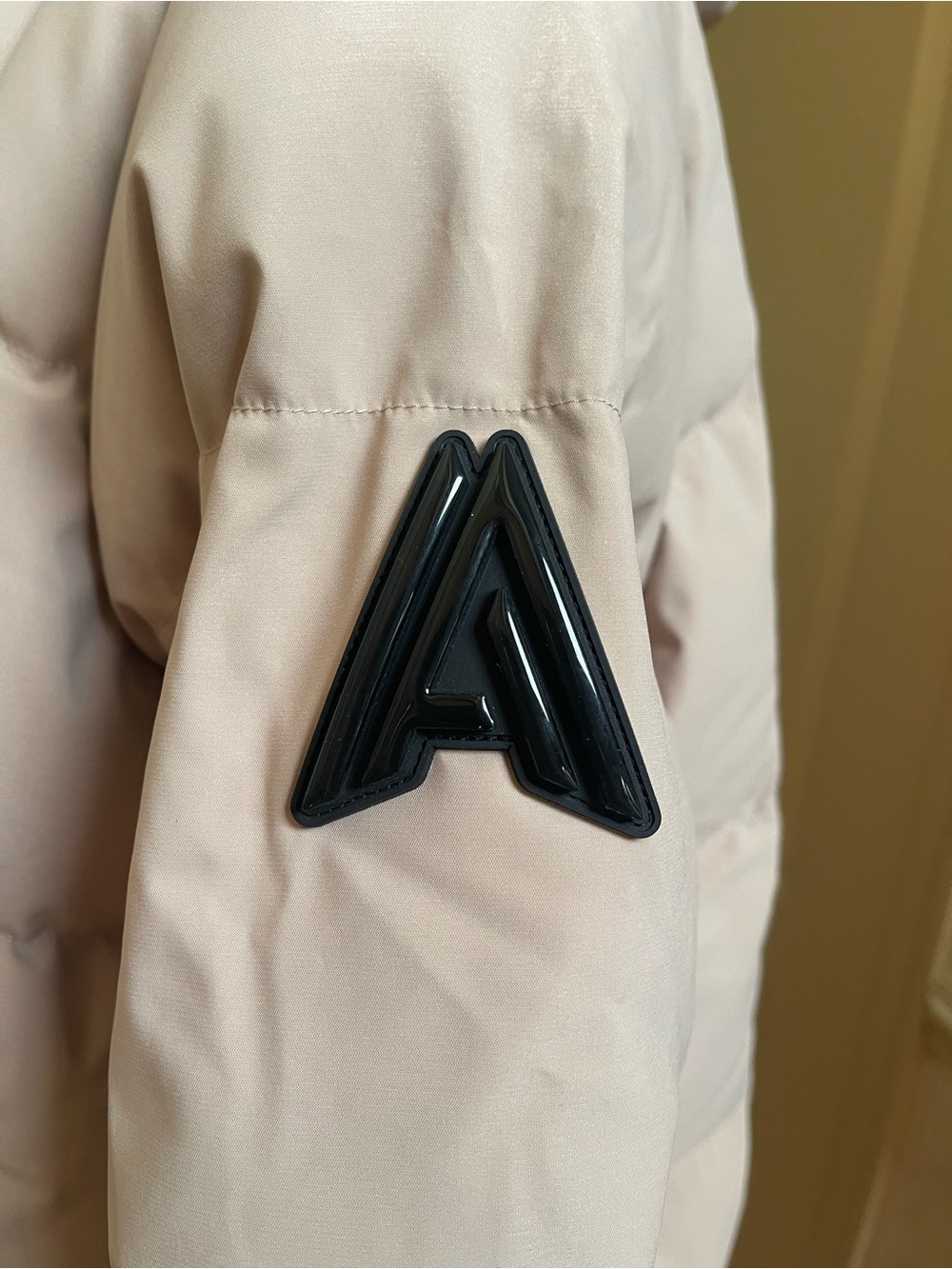 Alpenhaus CLUZE Mid-Length Puffer With Square Quilting Stone Sz L - Picture 8 of 16